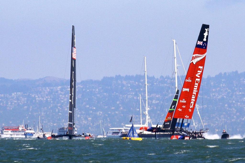 Oracle Team USA v Emirates Team New Zealand. America’s Cup Day 5 San Francisco. Emirates Team NZ comes close to a capsize in Race 8 as Oracle Team USA avoids - 9 © Richard Gladwell www.photosport.co.nz